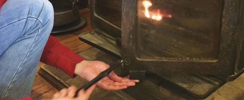 Gas Fireplace Inspection in Saint-Boniface, Quebec