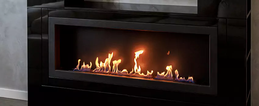 Town & Country Outdoor Fireplace in Saint-Boniface, QC
