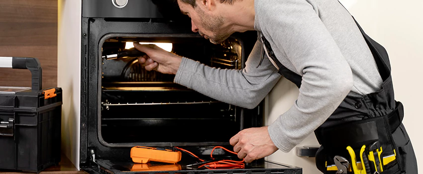 Cost of Electric Fireplace Repair Service in Saint-Boniface, Quebec