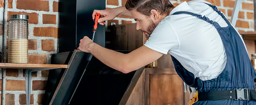 Old Rusted Metal Fireplace Repair And Replacement in Saint-Boniface, QC